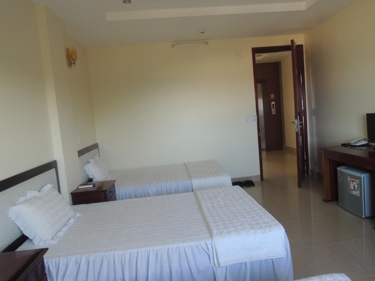 Ngan Ha Hotel Ðồng Hới Luaran gambar