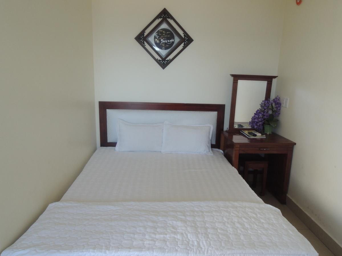 Ngan Ha Hotel Ðồng Hới Luaran gambar
